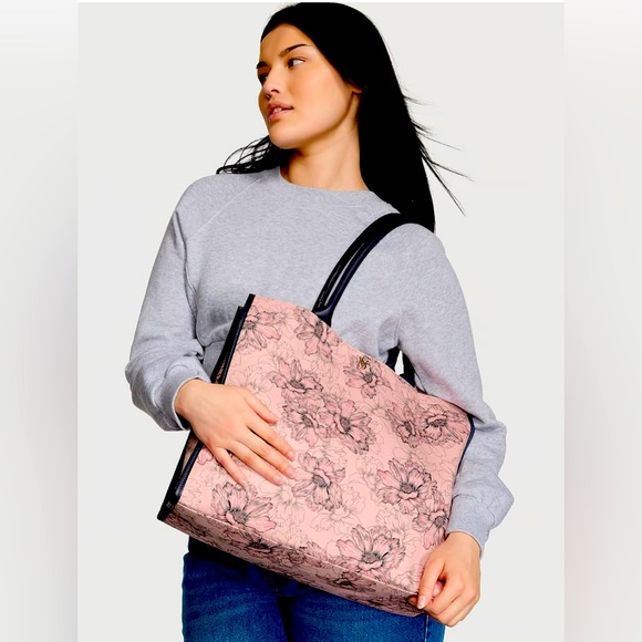NWT-Victoria Secret Floral Tote Bag - Picture 1 of 3